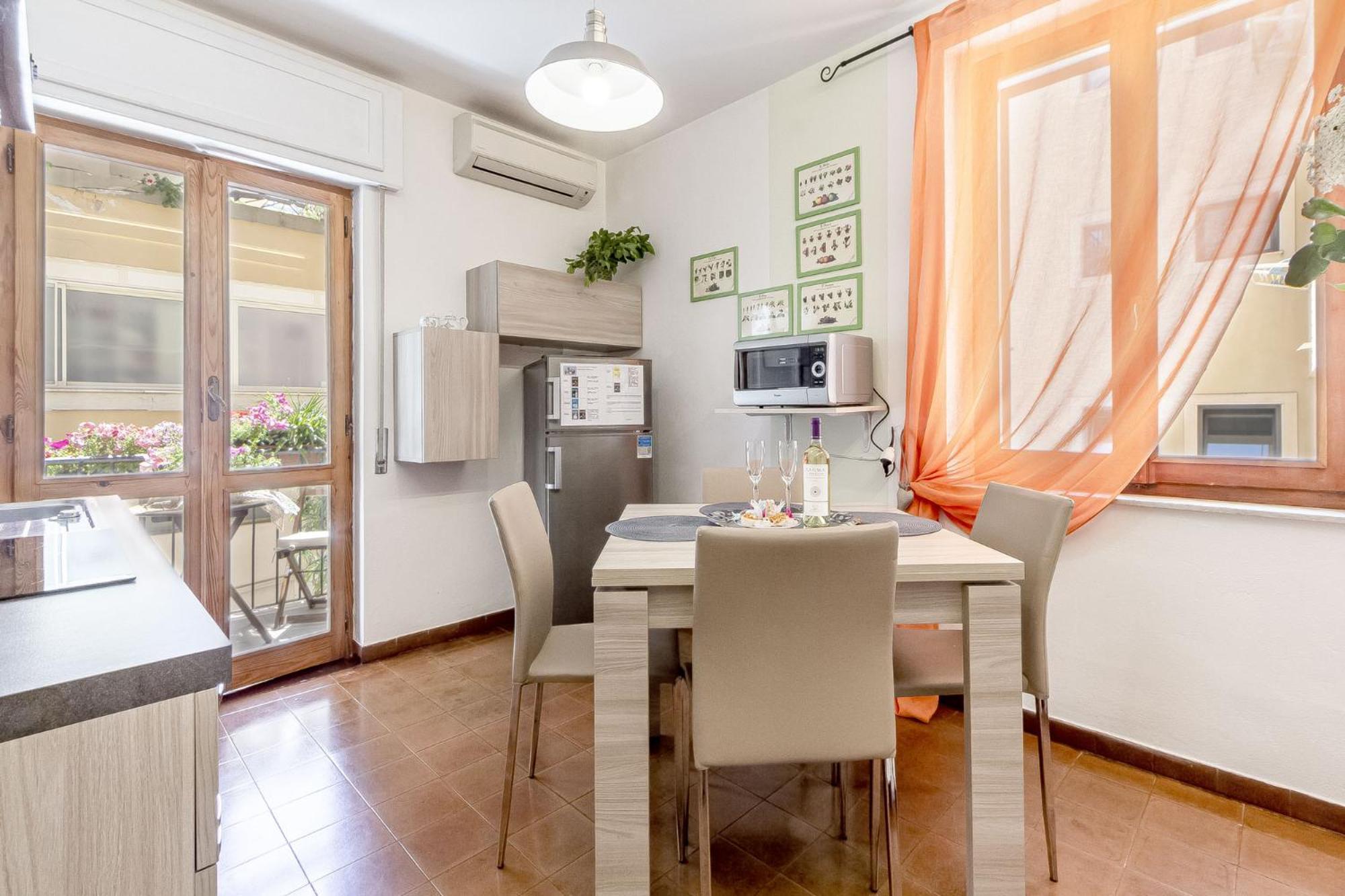 Anthyllis Apartment *